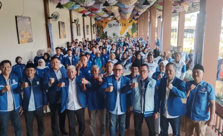 PAN Sumsel Konsolidasi Besar! Lantik 5 DPC Kecamatan & Relawan Iskandar, Target 70% Suara – Serukan Joncik Gubernur, Halipan Walikota!